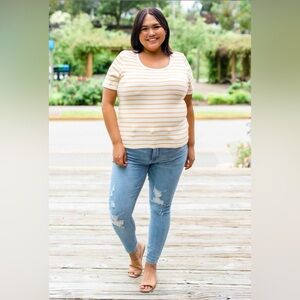 Judy Blue Light Wash Distressed Skinny Jeans